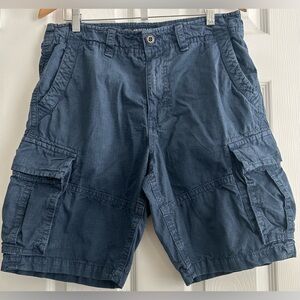 American Eagle Men's Blue Cargo Classic Shorts Size 33 Inseam 10"